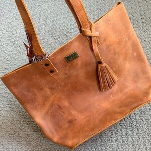 Yaya's Brown Leather Tote Bag